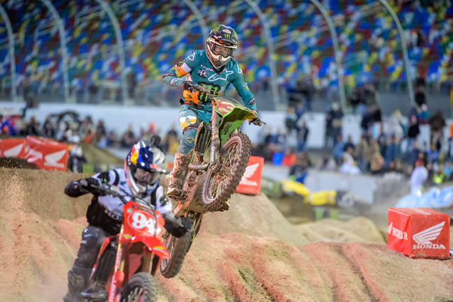 Eli Tomac Wins First Place at Daytona Supercross